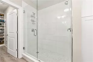 901 Abernathy Rd NE, Atlanta, GA 30328 - Photo 8