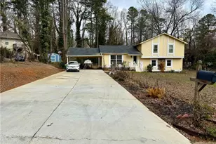 1795 San Andra Dr, Marietta, GA 30062 - Photo 1