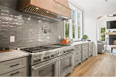 6014 Warpath Road, Flowery Branch, GA 30542 - Photo 12