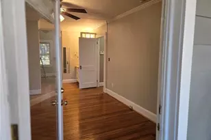 1038 S Candler Street S, Decatur, GA 30030 - Photo 10