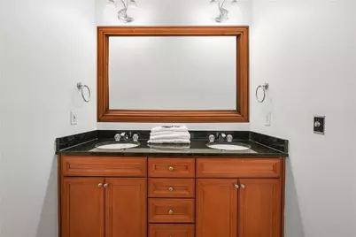 3071 Lenox Road NE #11, Atlanta, GA 30324 - Photo 16