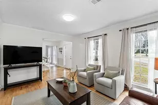 4635 Walden Trce, Peachtree Corners, GA 30092 - Photo 10