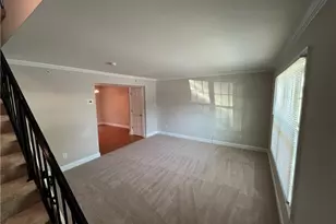 16 Villa Ct SE, Smyrna, GA 30080 - Photo 2