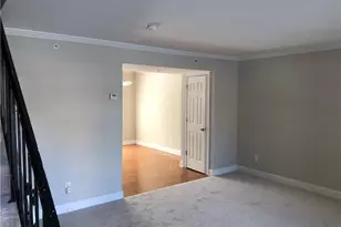 16 Villa Ct SE, Smyrna, GA 30080 - Photo 2
