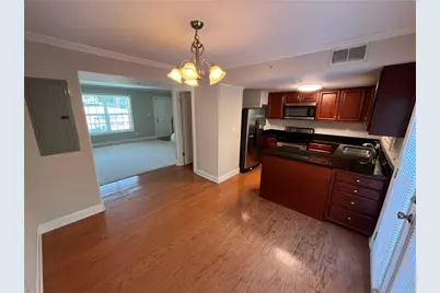 16 Villa Court SE, Smyrna, GA 30080 - Photo 4