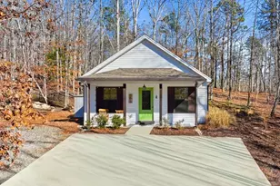 7621 Maple Pl, Murrayville, GA 30564 - Photo 1