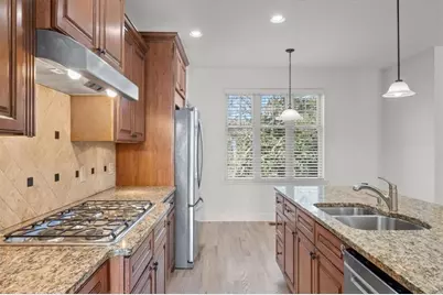 110 Garrison Walk #110, Roswell, GA 30075 - Photo 8