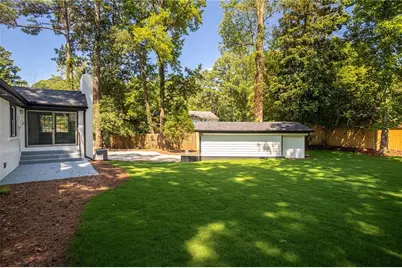 610 Glenforest Road, Atlanta, GA 30328 - Photo 42