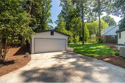 610 Glenforest Road, Atlanta, GA 30328 - Photo 44