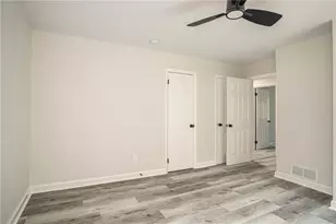 610 Glenforest Rd, Atlanta, GA 30328 - Photo 24