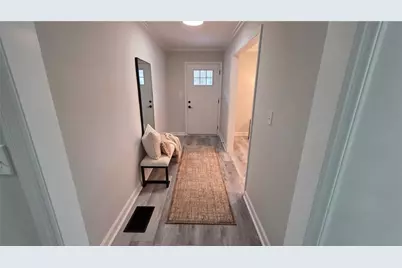 610 Glenforest Road, Atlanta, GA 30328 - Photo 6