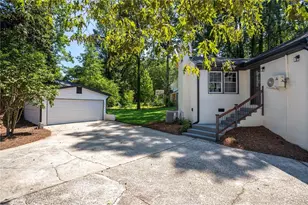 610 Glenforest Rd, Atlanta, GA 30328 - Photo 38