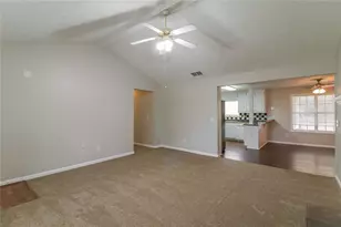 356 Cattlemans Cir, McDonough, GA 30252 - Photo 4