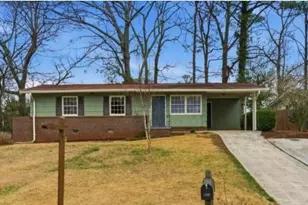 801 Verona Dr, Clarkston, GA 30021 - Photo 2