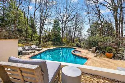 5680 Glen Errol Road, Atlanta, GA 30327 - Photo 68