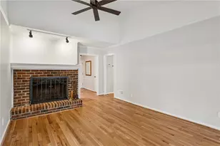 3436 Brookview Dr, Marietta, GA 30068 - Photo 16