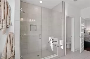 513 NE Broadview Pl NE, Atlanta, GA 30324 - Photo 28
