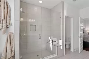 513 NE Broadview Pl NE, Atlanta, GA 30324 - Photo 28