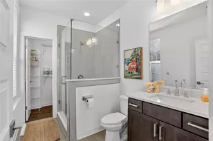 513 NE Broadview Pl NE, Atlanta, GA 30324 - Photo 6