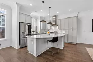 513 NE Broadview Pl NE, Atlanta, GA 30324 - Photo 12