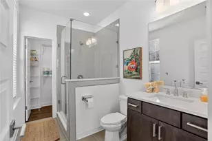 513 NE Broadview Pl NE, Atlanta, GA 30324 - Photo 6