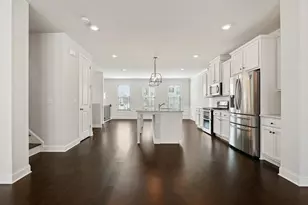 4240 Hickory Pines Alley, Doraville, GA 30360 - Photo 6