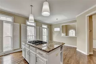 10 Carrington Way NE, Atlanta, GA 30328 - Photo 14