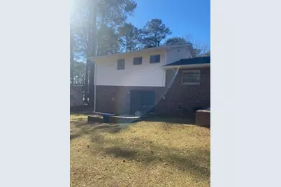 2392 Ozark Trail SW, Atlanta, GA 30331 - Photo 6