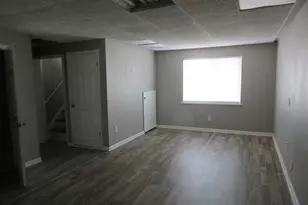 2235 Scarbrough Dr, Stone Mountain, GA 30088 - Photo 14