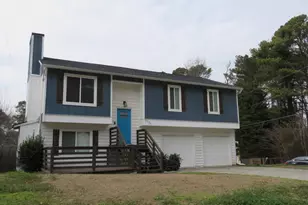 2235 Scarbrough Dr, Stone Mountain, GA 30088 - Photo 2