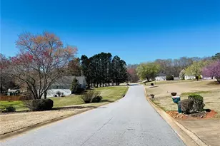 Lot 1 Crescent Dr, Newnan, GA 30265 - Photo 2