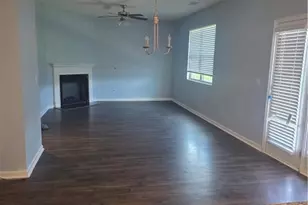 1494 Townsend Ct, Hampton, GA 30228 - Photo 4