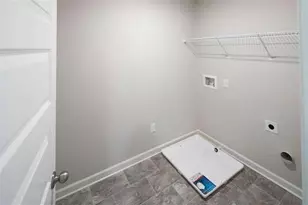 1494 Townsend Ct, Hampton, GA 30228 - Photo 4