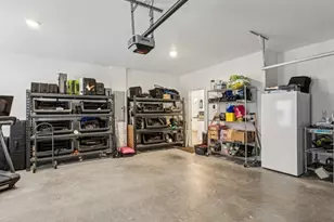 9525 Glacial Ln, Fairburn, GA 30213 - Photo 34