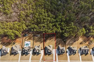 9525 Glacial Ln, Fairburn, GA 30213 - Photo 8