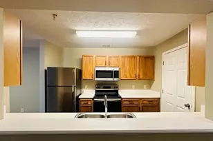 3221 Fairington Dr, Lithonia, GA 30038 - Photo 2