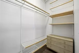 6625 Sterling Dr, Atlanta, GA 30328 - Photo 10