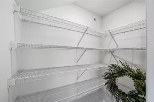 6625 Sterling Dr, Atlanta, GA 30328 - Photo 8