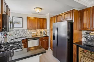 2479 Peachtree Rd NE, Atlanta, GA 30305 - Photo 12