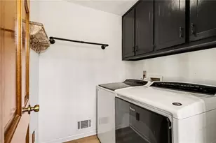 393 Westminister Ln SW, Lilburn, GA 30047 - Photo 36