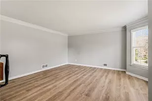 393 Westminister Ln SW, Lilburn, GA 30047 - Photo 34