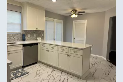 5202 Selene Drive, Stone Mountain, GA 30088 - Photo 12