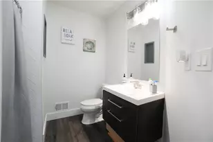 715 Lake Point Dr, Woodstock, GA 30189 - Photo 22