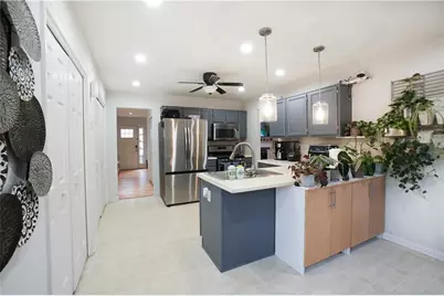 715 Lake Point Drive, Woodstock, GA 30189 - Photo 8