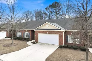 166 Senior Circle, Gainesville, GA 30501 - Photo 2