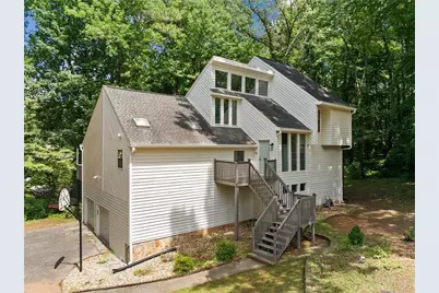 4528 Lashley Court NE, Marietta, GA 30068 - Photo 2