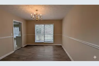 710 Suwanee Lakes Circle, Suwanee, GA 30024 - Photo 14