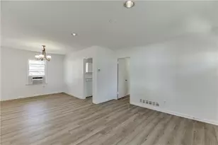 219 Stone Mountain St, Lawrenceville, GA 30046 - Photo 6