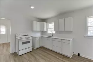 219 Stone Mountain St, Lawrenceville, GA 30046 - Photo 14