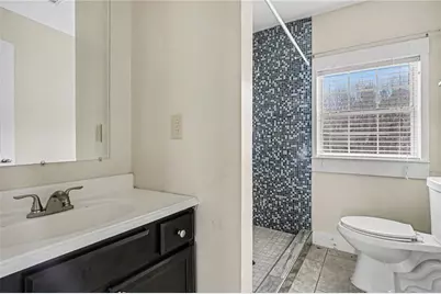 707 E McIntosh Road, Griffin, GA 30223 - Photo 10